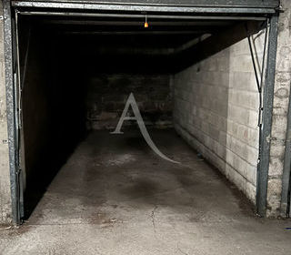  Parking / Garage � vendre 12 m�