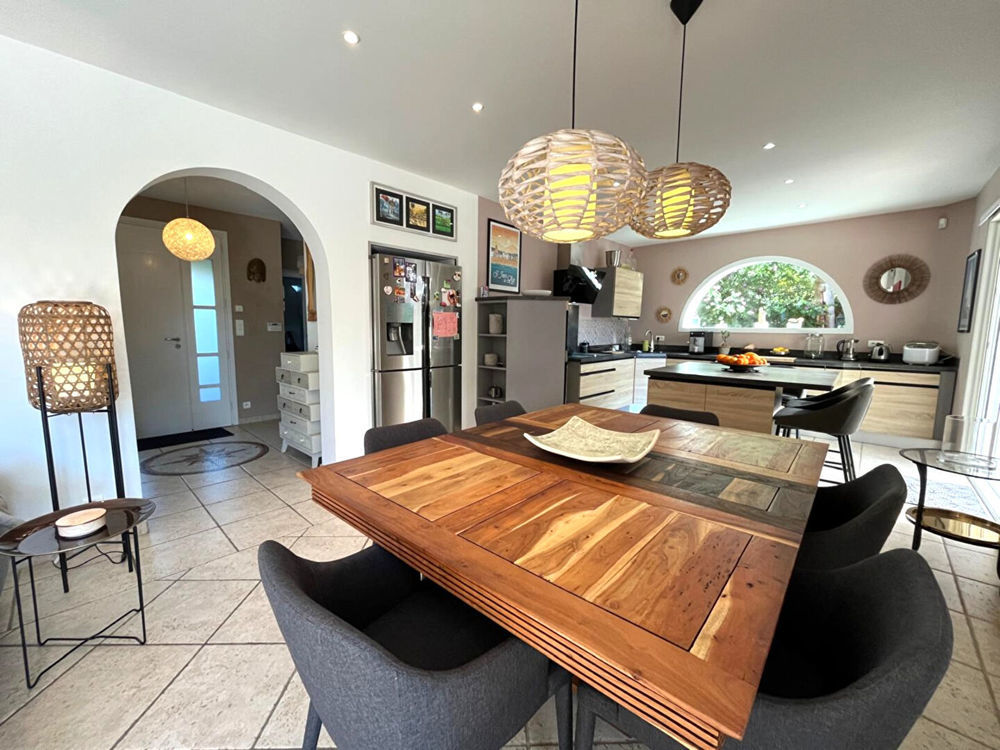 � vendre  Maison Six-Fours-les-Plages (83140)