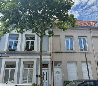  Immeuble � vendre 15 + pi�ces 253 m�