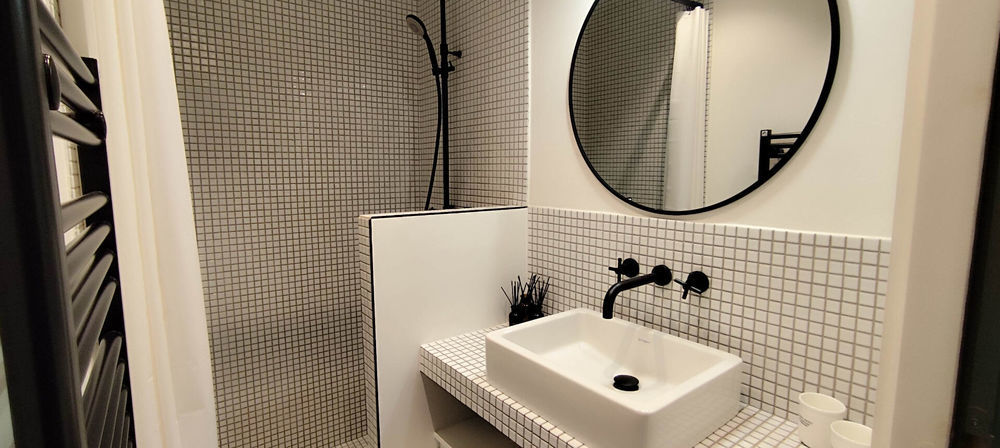 � vendre  Appartement Charbonni�res-les-Bains (69260)