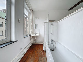  Immeuble � vendre 210 m�