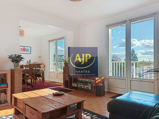  Appartement � vendre 5 pi�ces 99 m�