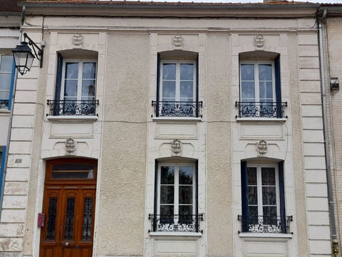   Maison Conde En Brie 3 pi�ce(s) 100 m2 Maison - 3 pi�ce(s) - 100 m�