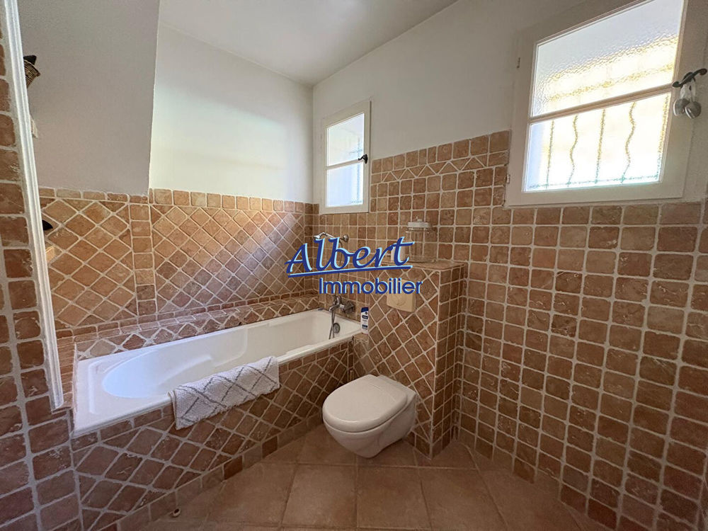 � vendre  Maison Sanary-sur-Mer (83110)