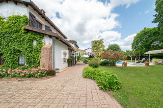  Maison � vendre 9 pi�ces 175 m�