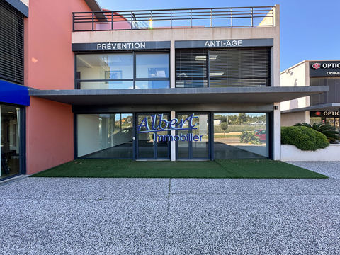 Local commercial Ollioules 145 m2 2950 83190 Ollioules