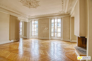  Appartement � vendre 8 pi�ces 307 m�