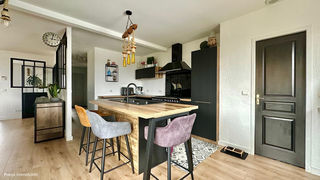  Maison � vendre 7 pi�ces 231 m�