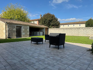  Maison � vendre 9 pi�ces 368 m�