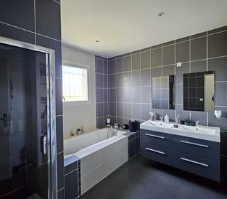  Maison � vendre 5 pi�ces 149 m�