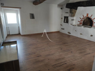  Maison � louer 5 pi�ces 110 m� La garnache