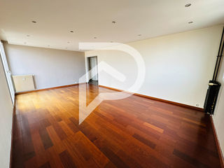  Appartement � vendre 3 pi�ces 80 m�