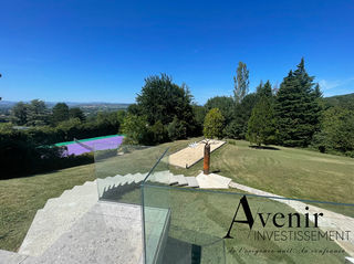  Maison � vendre 10 pi�ces 438 m�