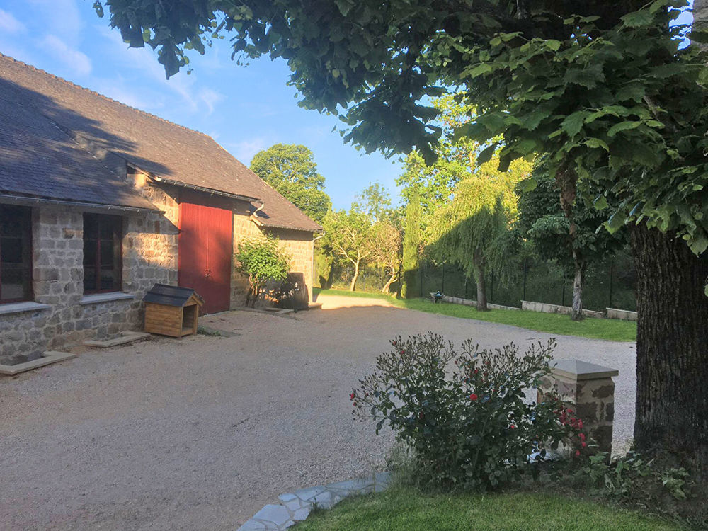 � vendre  Maison Dampniat (19360)