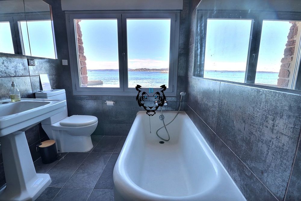 � vendre  Maison Les Issambres (83380)