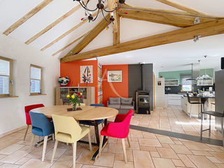  Maison � vendre 9 pi�ces 251 m�