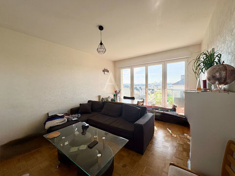   APPARTEMENT T2 - CHATEAU-GONTIER Appartement - 2 pi�ce(s) - 43 m�
