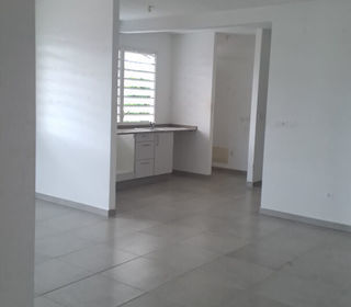  Appartement � vendre 4 pi�ces 77 m�