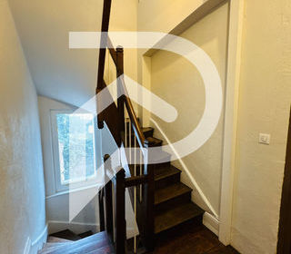  Immeuble � vendre 8 pi�ces 140 m�