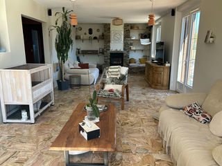  Maison � vendre 7 pi�ces 210 m�