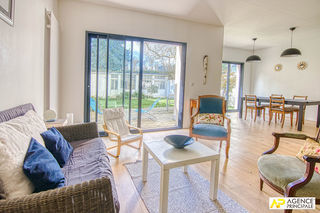  Maison � vendre 9 pi�ces 180 m�