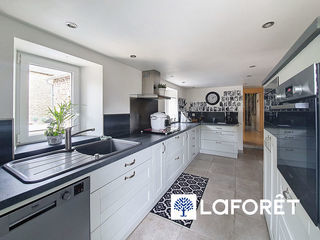  Maison � vendre 15 + pi�ces 287 m�