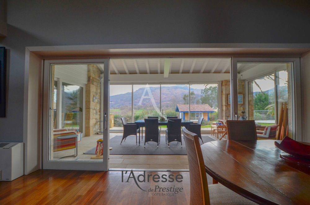 � vendre  Villa Urrugne (64122)