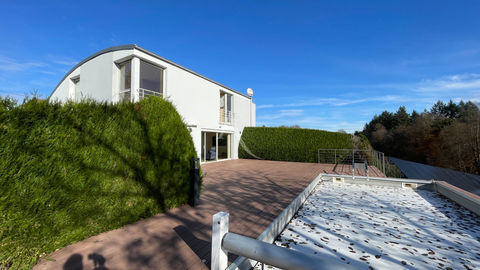   Villa Chantraine avec piscine et bord de for�t Maison - 7 pi�ce(s) - 190 m�