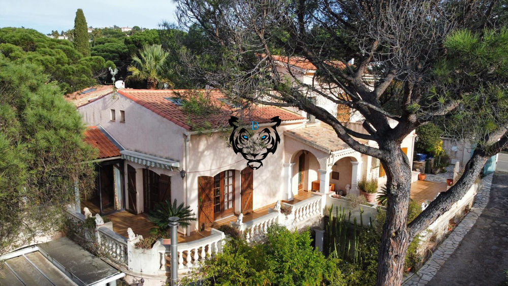 � vendre  Maison Les Issambres (83380)