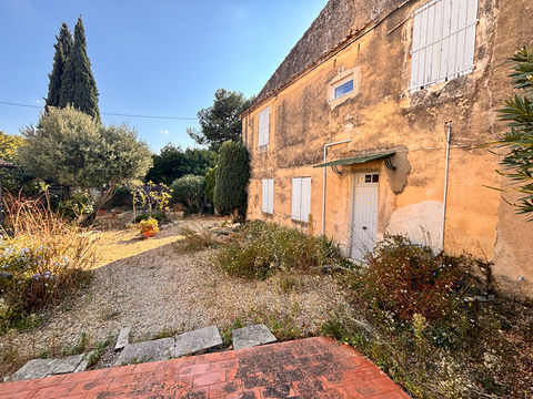   CHAMBRE ET PARKING, PROCHE IUT / FAC M�DECINE / INSTITUT VATEL Appartement - 1 pi�ce(s) - 17 m�