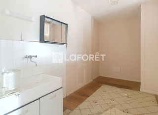  Immeuble � vendre 6 pi�ces 112 m�