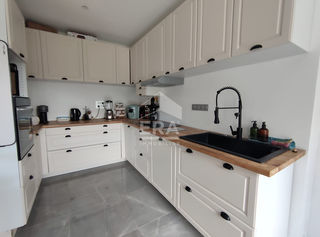  Maison � vendre 5 pi�ces 150 m�