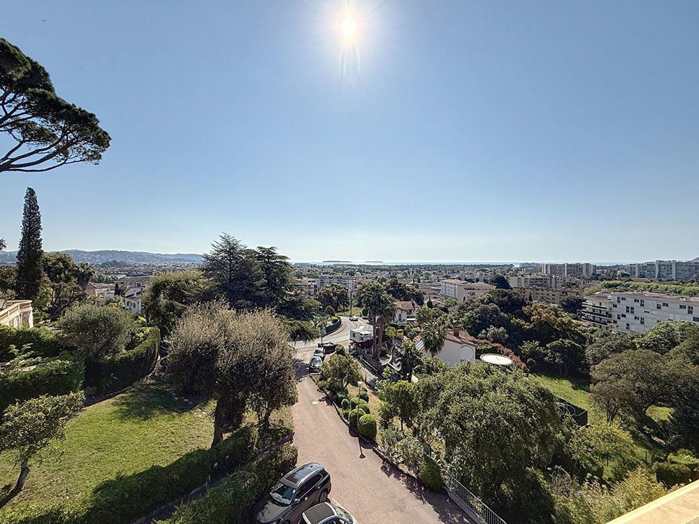 � vendre  Appartement Mandelieu-la-Napoule (06210)