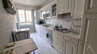  Appartement � vendre 4 pi�ces 74 m�