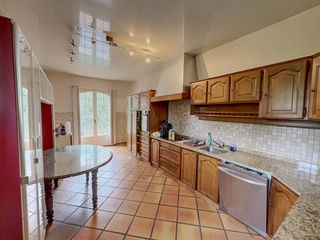  Maison � vendre 8 pi�ces 227 m�