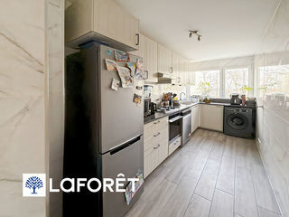  Appartement � vendre 5 pi�ces 84 m�