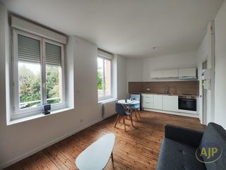  Immeuble � vendre 10 pi�ces 154 m�