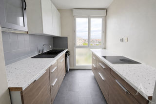  Appartement � vendre 4 pi�ces 73 m�