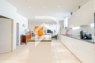  Appartement � vendre 5 pi�ces 166 m�