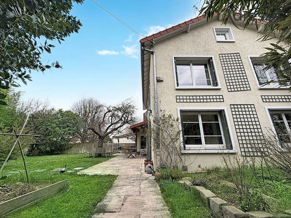 � vendre  Maison Nanterre (92000)