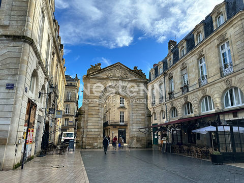 Quartier GAMBETTA Fonds de Restauration  Bar &agrave; vin lounge 189000 33000 Bordeaux