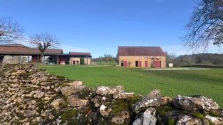  Maison � vendre 7 pi�ces 358 m�