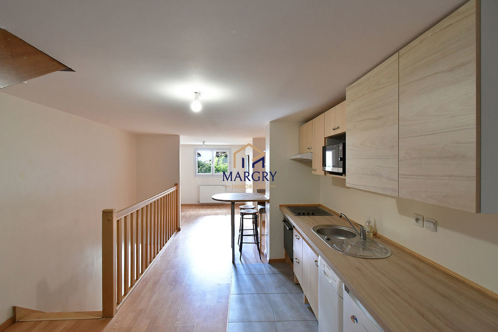 � vendre  Maison Cessy (01170)