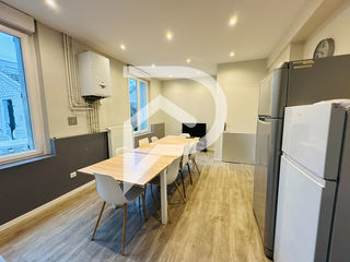  Immeuble � vendre 8 pi�ces 140 m�