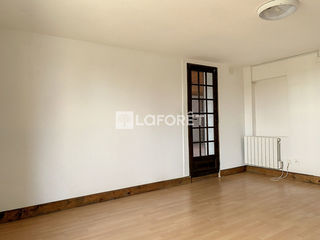  Appartement � louer 3 pi�ces 99 m�