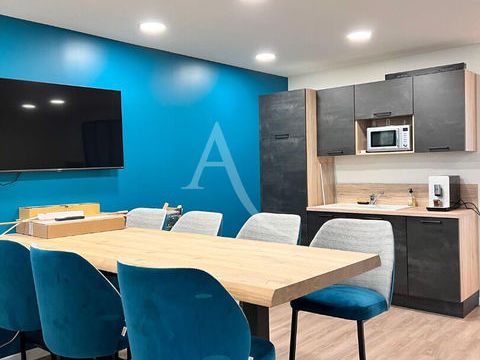 Local commercial centre ville de Pontch&acirc;teau 190000 44160 Pontchateau