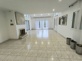  Maison � vendre 6 pi�ces 253 m�