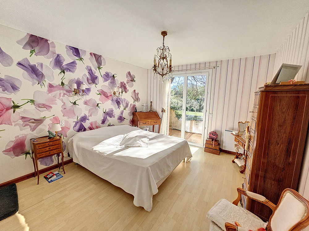 � vendre  Maison Six-Fours-les-Plages (83140)