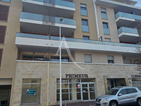 Local commercial Cagnes Sur Mer 2 pi&egrave;ce(s) 69 m2 1352 06800 Cagnes sur mer