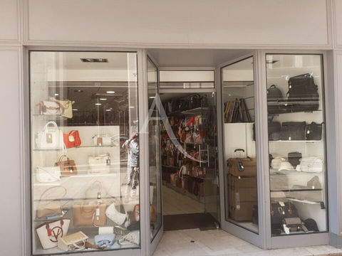 Fonds de commerce M&acirc;con 79000 71000 Macon